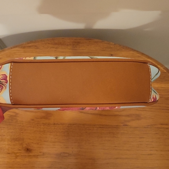 Fossil Shoulder Bag - Picture 5 of 5